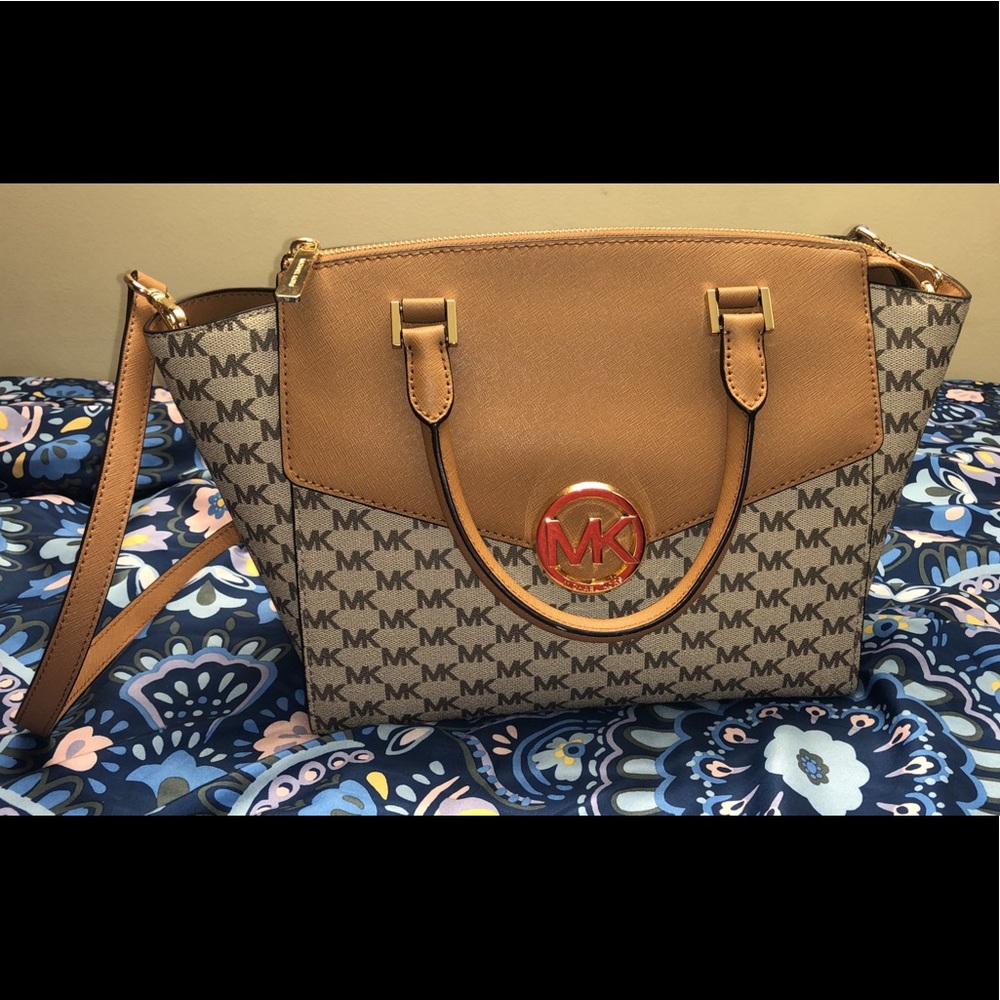 MK Purse